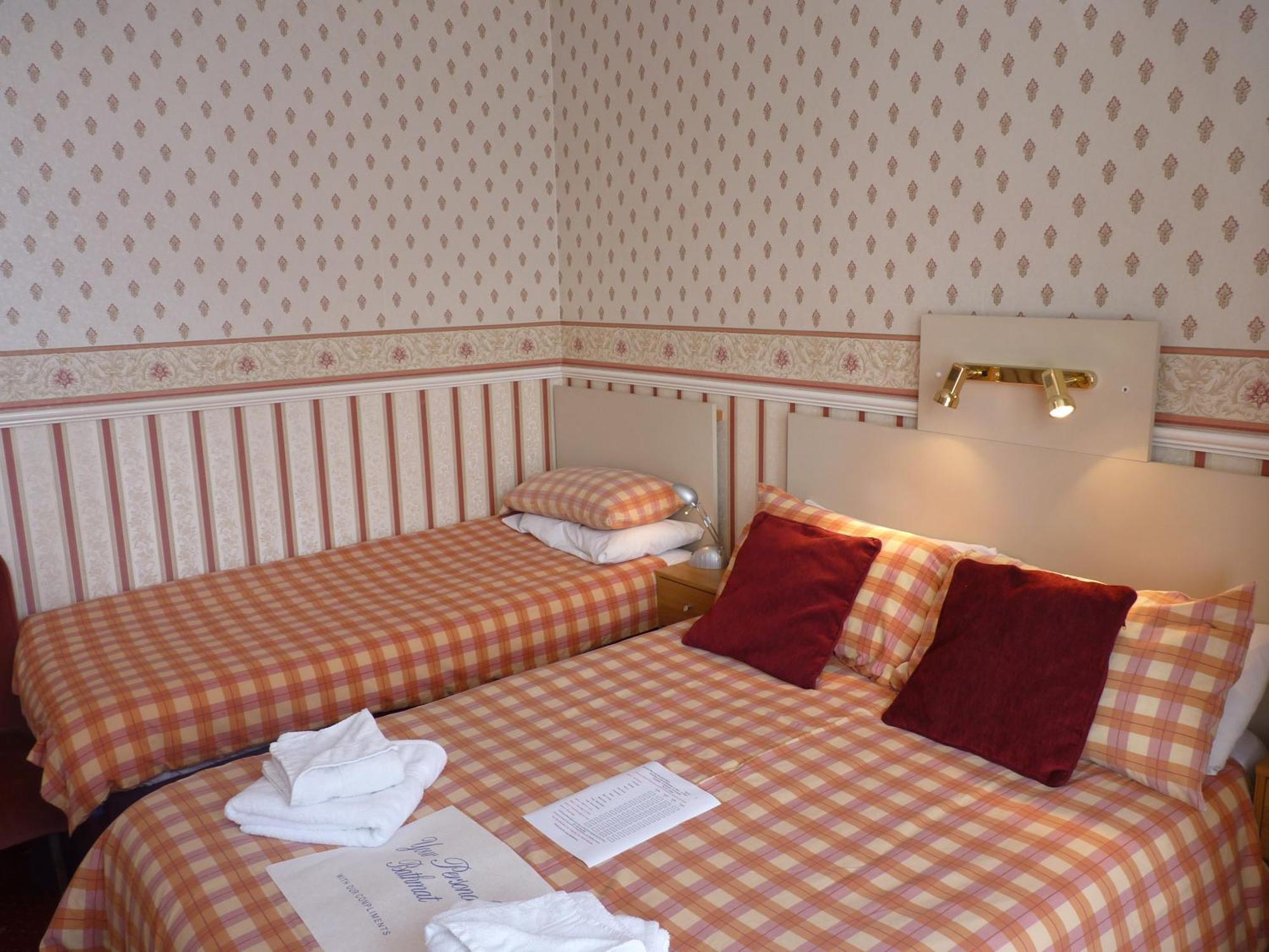 Casa de hóspedes The Avon 3*