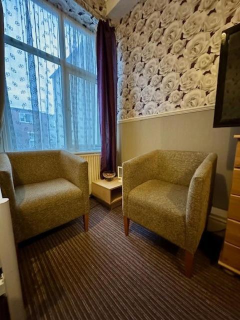The Avon 3* Blackpool